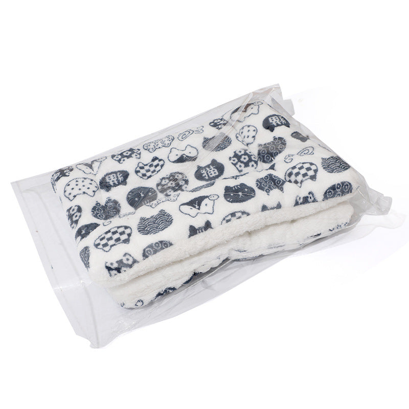 Thickened Pet Mats Non-Slip Cushions - Ultra Soft Warm Fleece Bedding for Dogs & Cats for Autumn & Winter