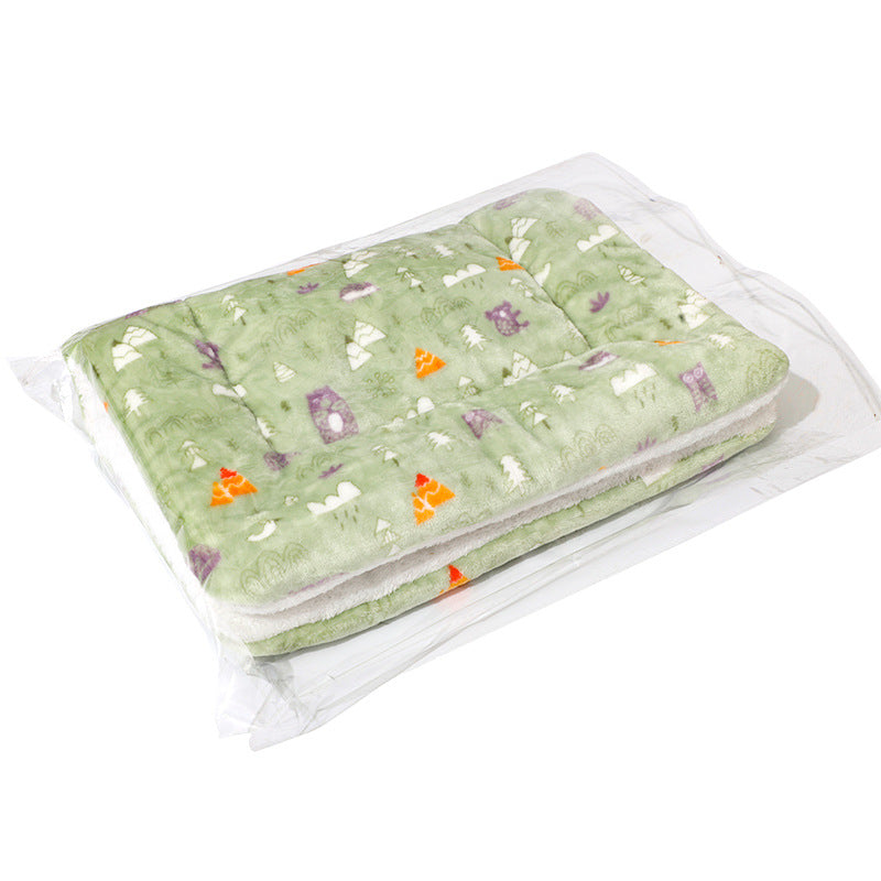 Thickened Pet Mats Non-Slip Cushions - Ultra Soft Warm Fleece Bedding for Dogs & Cats for Autumn & Winter